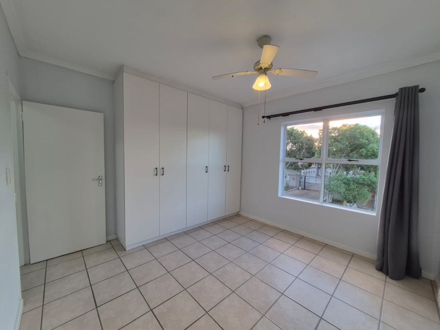 To Let 2 Bedroom Property for Rent in Sonstraal Heights Western Cape